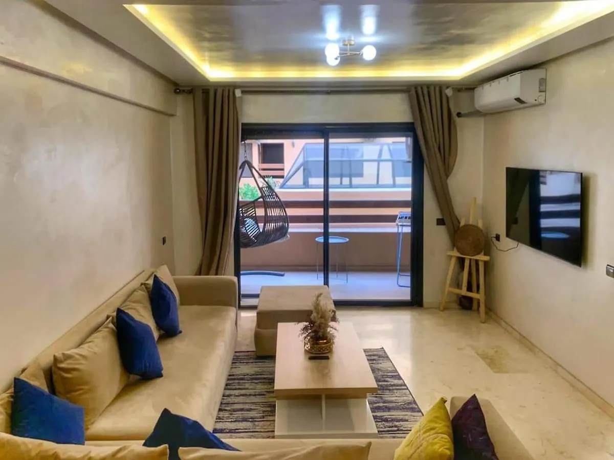 アパート Cozy Studio With Pool Balcony Heart Of Gueliz マラケシュ